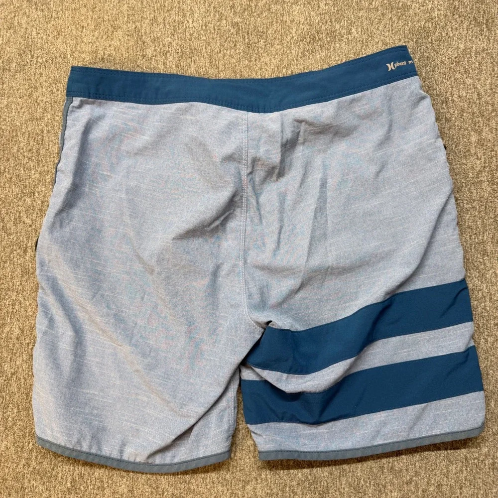 Hurley Phantom Mens Blue Striped Board Shorts Swim Trunks Size 29 000‎